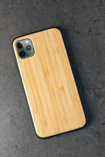 TURTLE iPhone 11 Pro Holz-Kunststoff Hülle